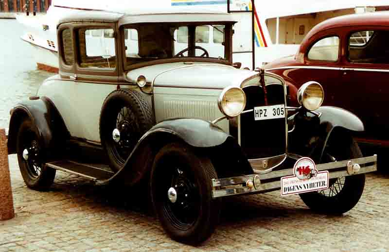 Deluxe Coupe — 1931 Ford Model A Deluxe Coupe