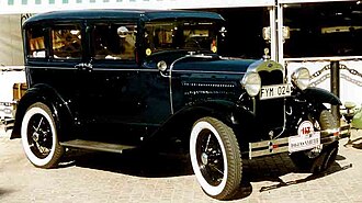 Town Sedan — 1930 Ford Model A Town Sedan